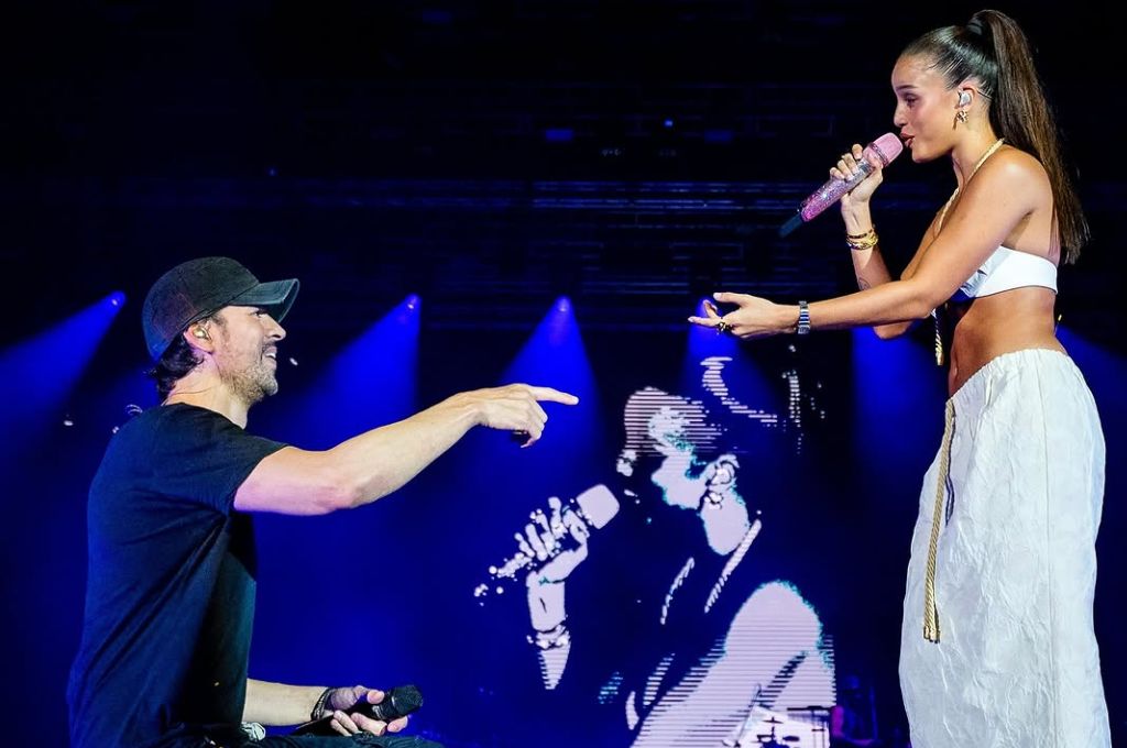 Enrique Iglesias y Emilia